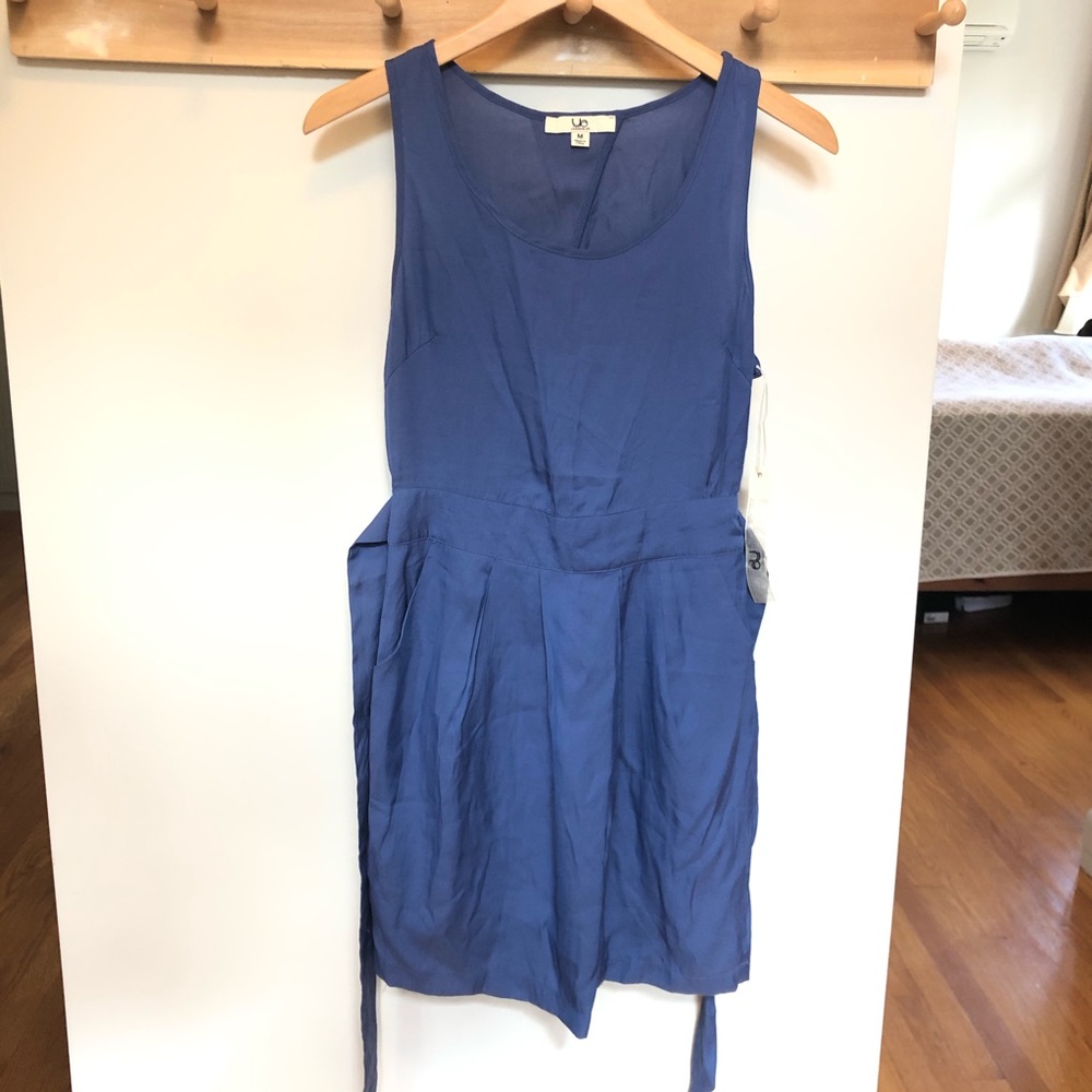 NWT ya Los Angeles Belted dress with cut out back